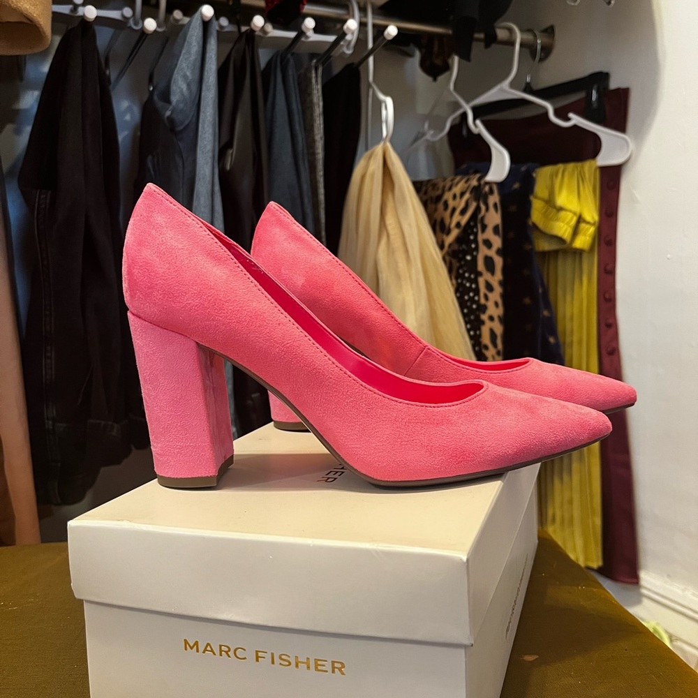 Marc Fisher Georgy Pink Suede Point Heel